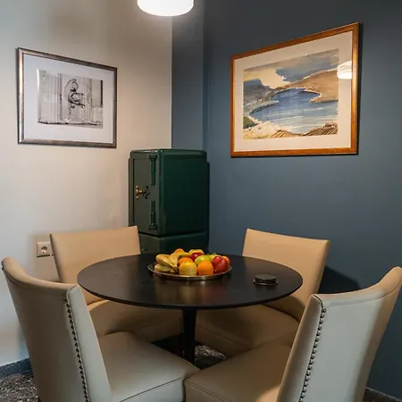 Iliostolisto Luxury Apartamento